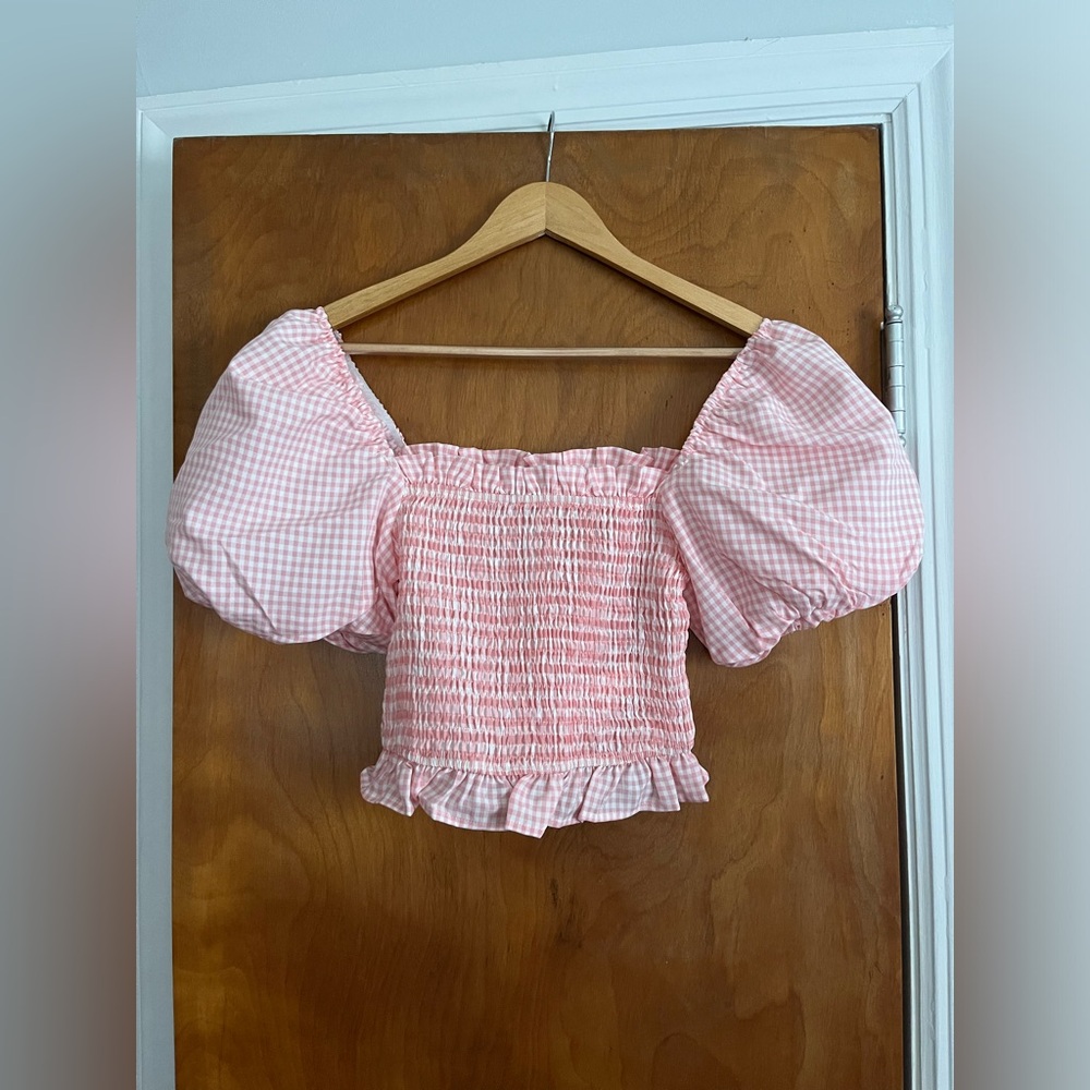 Gingham Puff-sleeve Blouse